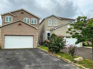 11 James Edward Dr, Markham, ON L3S 1Y9