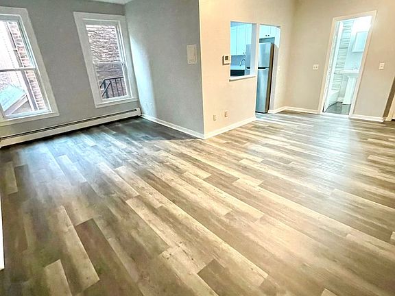 3rd image of 197-199 Wooster St #2D