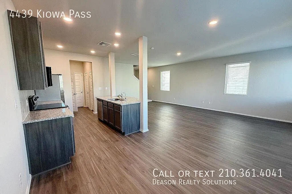 4439 Kiowa Pass — Photo 3