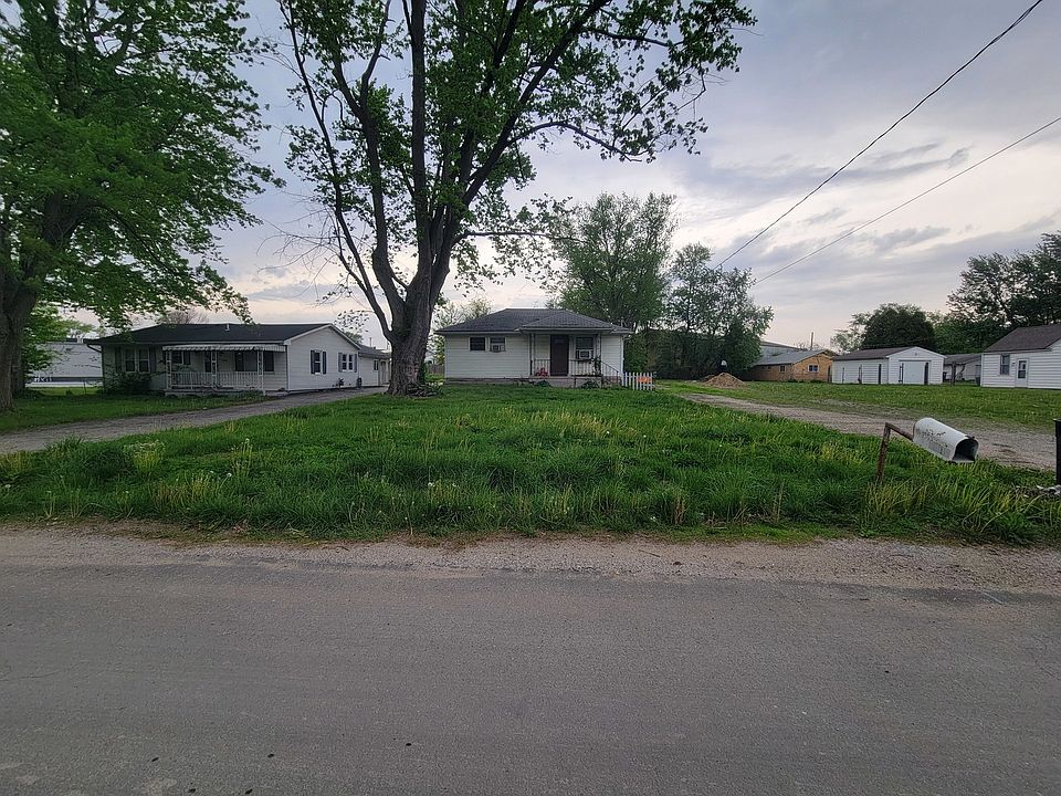 1st image of 2313 Richards Ln