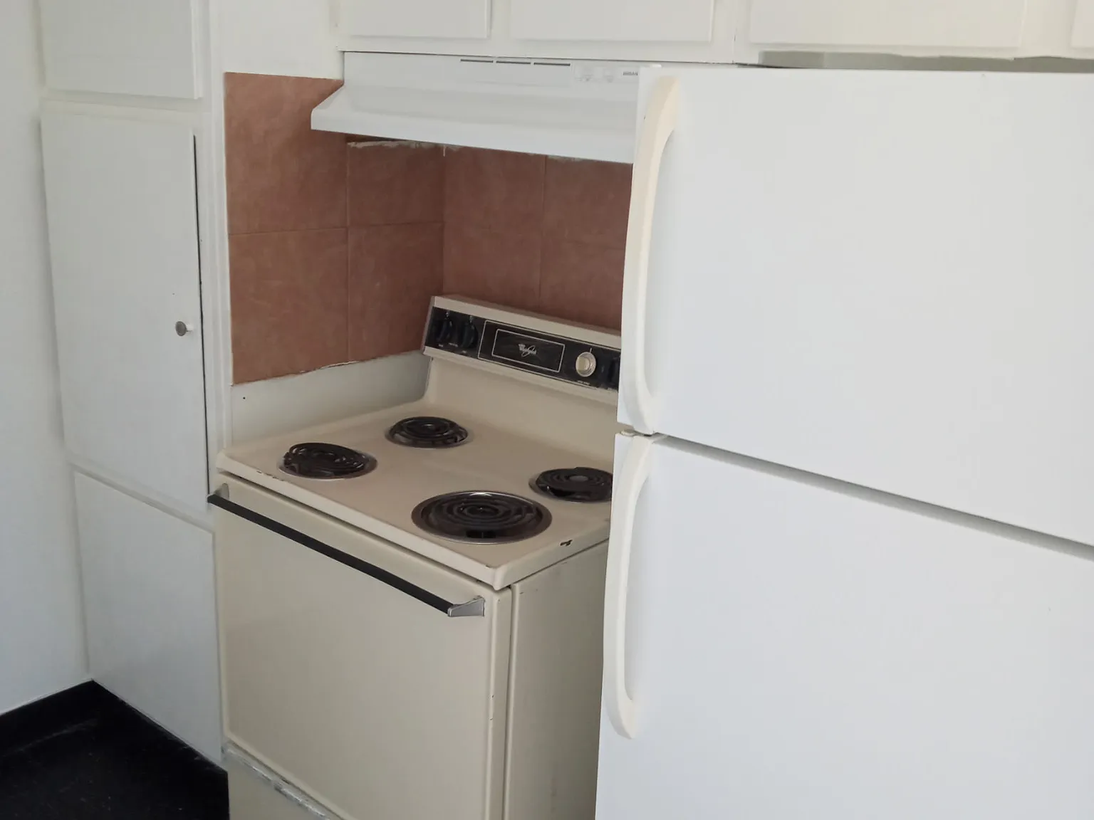 1 bed, 700 sqft, $795 — Photo 2