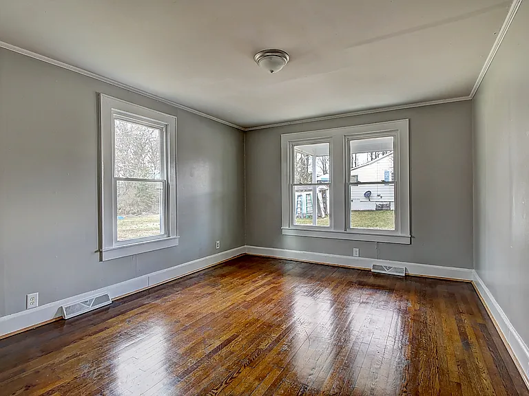 824 Hamrick St — Photo 12
