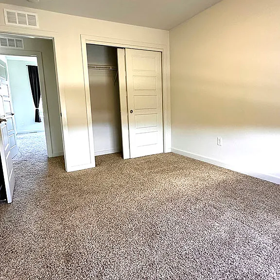 8252 E 24th Dr — Photo 10