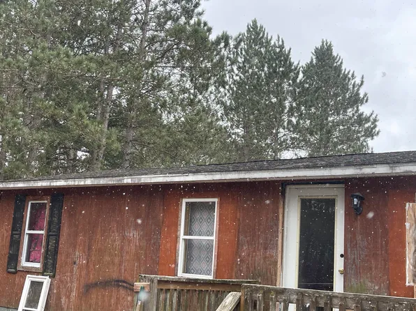 8933 Florence St, Lake, MI 48632