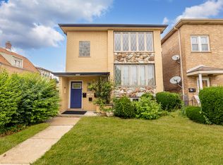 5626 W 64th St #2, Chicago, IL 60638