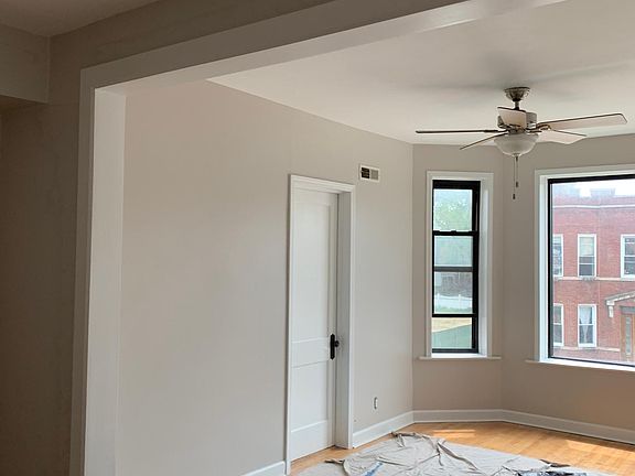 5th image of 2850 W Diversey Ave #2W