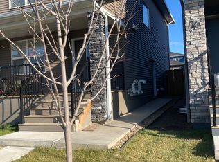 72B Creekstone Dr SW, Calgary, AB T2X4Z5