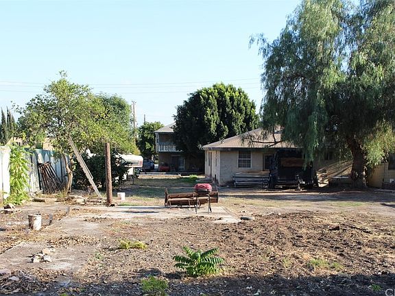 5th image of 543 S 5th Ave