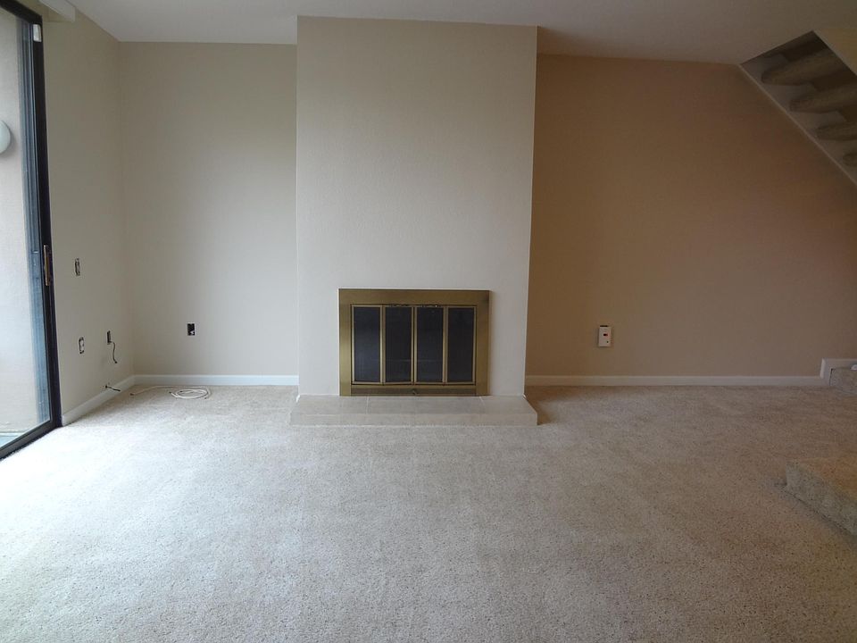 Fireplace in livingroom
