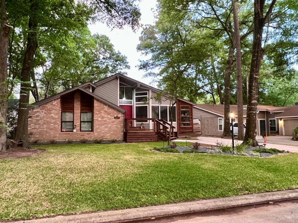 527 Enchanted Ln
