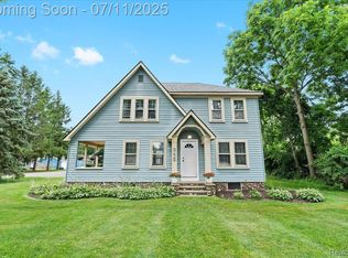 342 King St, Highland, MI 48357