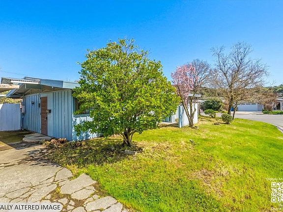 2nd image of 1121 Ferris Drive