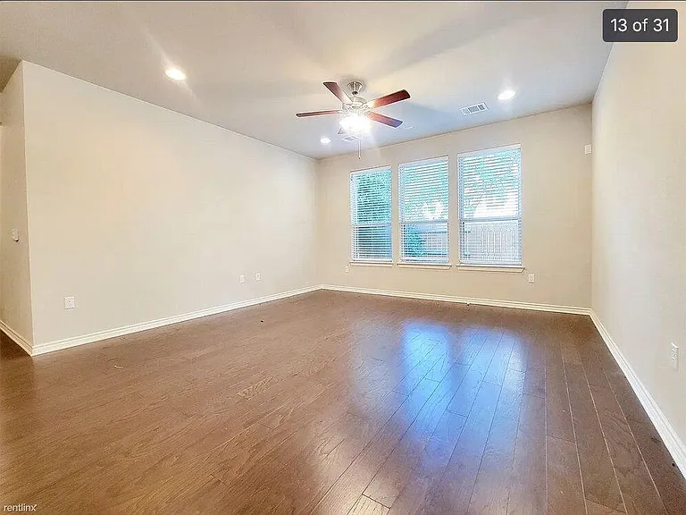 9006 Gage Dr — Photo 2