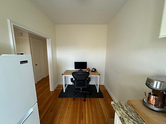 3rd image of 1750 Beach St APT 15