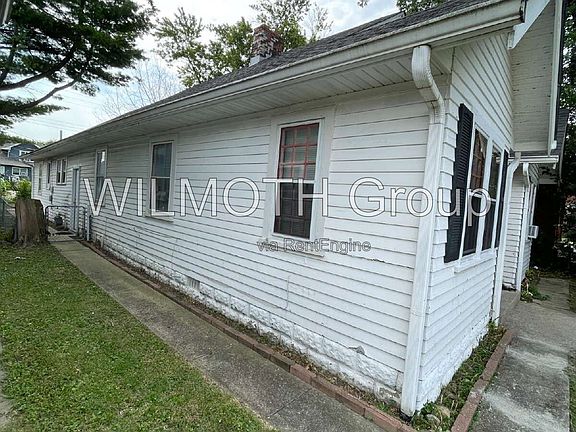 2nd image of 47 N Ewing St