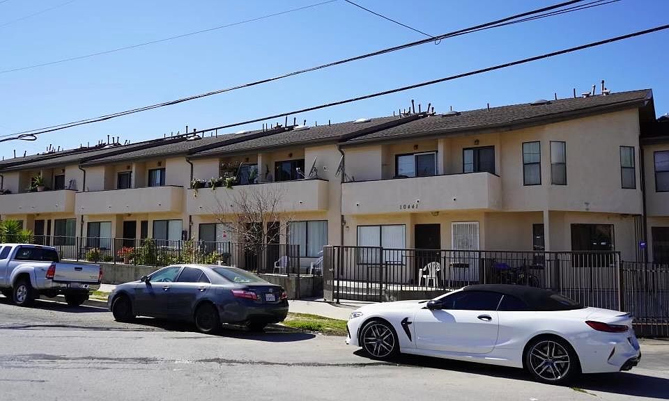 1st image of 10441 McVine Ave APT 13
