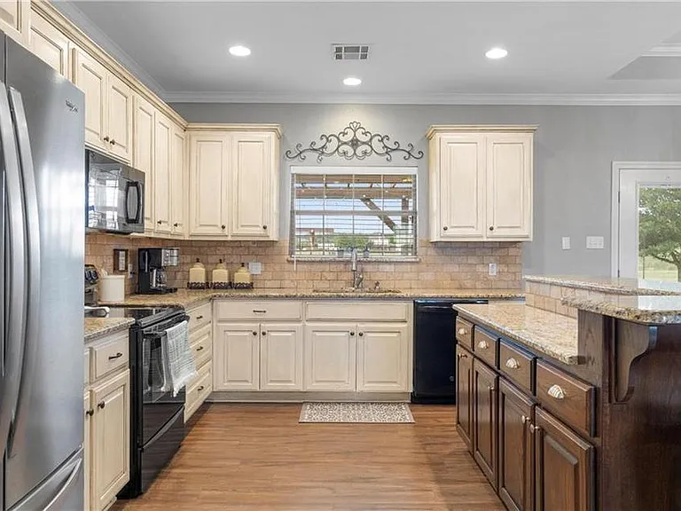 15477 Chapel Rd — Photo 10