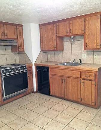 5th image of 1901 E Lindsey St APT 4B