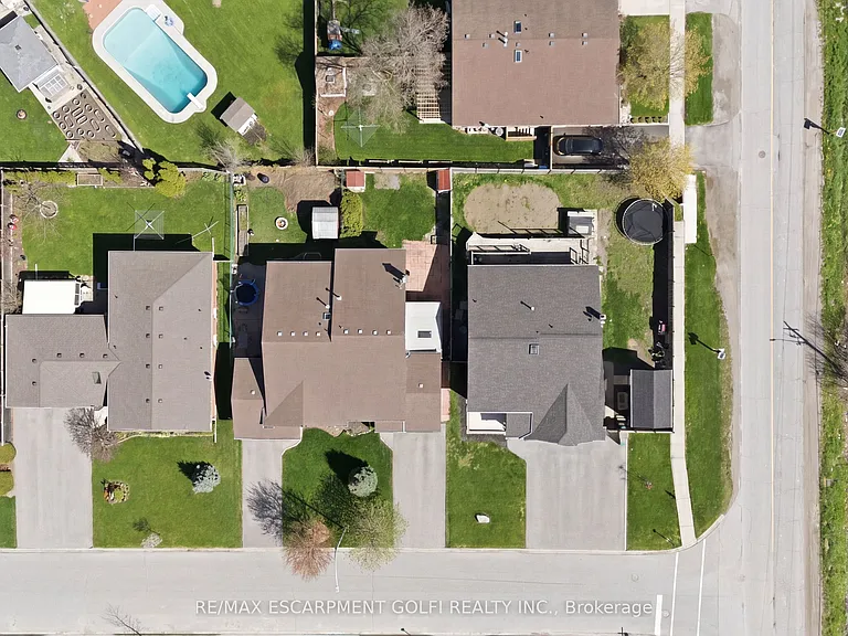 3905 Old Orchard Way — Photo 43
