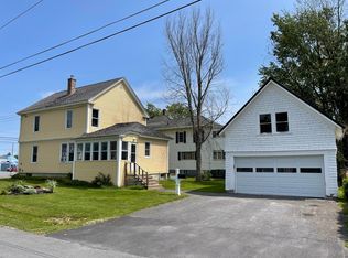 23 Mechanic St, Presque Isle, ME 04769