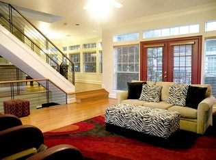 1106 Jackson Blvd #B, Houston, TX 77006