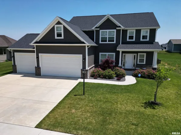 7104 N Water Oak Dr, Edwards, IL 61528