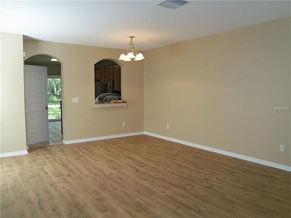2nd image of 15938 Fishhawk Creek Ln