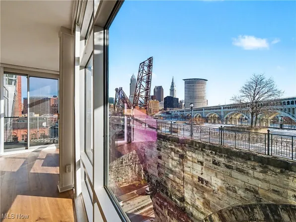 1237 Washington Ave APT 804, Cleveland, OH 44113