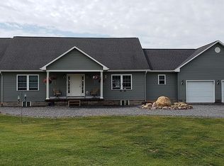 5 Butler Ln, Auburn, NY 13021