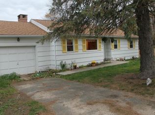 9 Sunny Acres Rd, Bethel, CT 06801