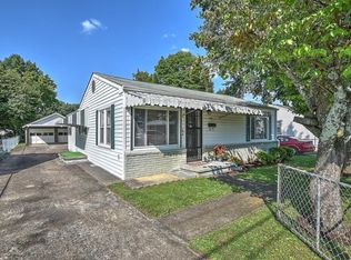 2144 Berry St, Kingsport, TN 37664