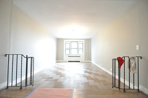 Rented by Bohemia Realty Group | media 14
