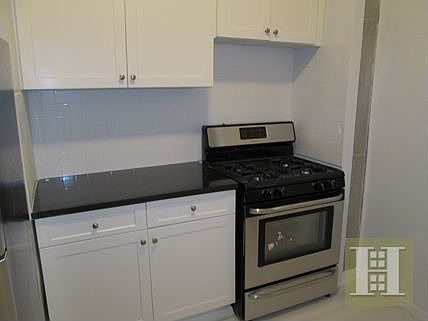 2nd image of 127 W 141st St APT 25