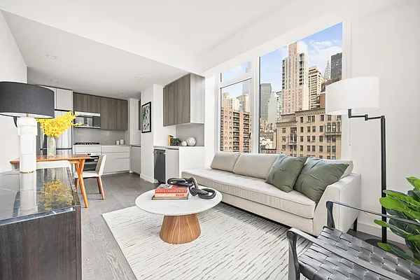 Rented by Corcoran | media 23