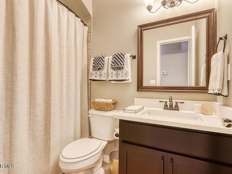 12515 Triple Crown Ave — Photo 30