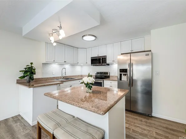 98-731 Moanalua Loop APT 230, Aiea, HI 96701