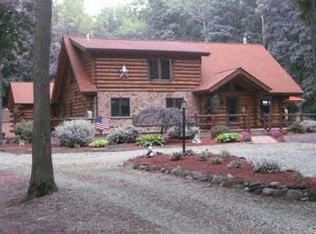 7812 Barnes Rd, Vermilion, OH 44089