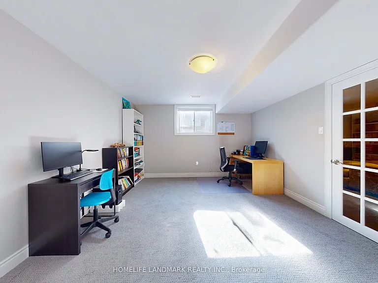 73 Graihawk Dr — Photo 33