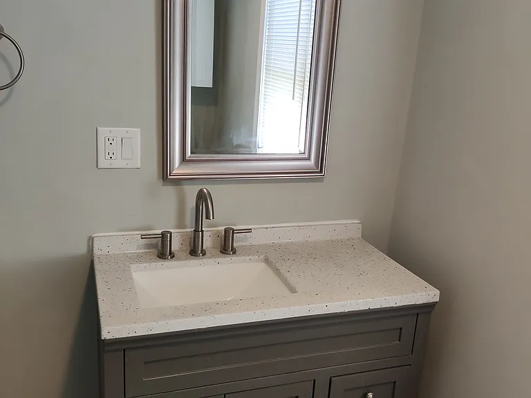 213 Robert St #215 — Photo 9