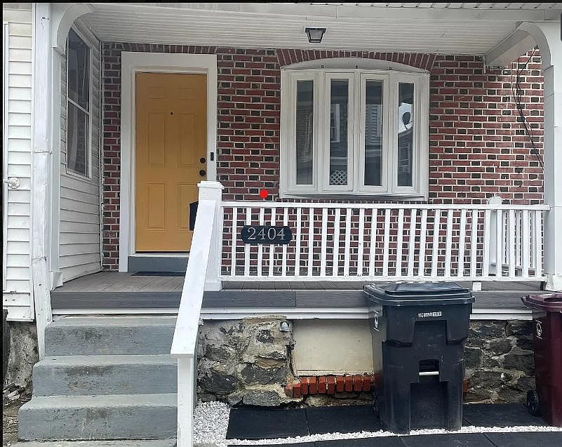 1st image of 2404 Carter St