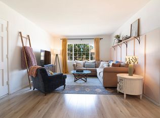 4030 Abourne Rd APT A, Los Angeles, CA 90008