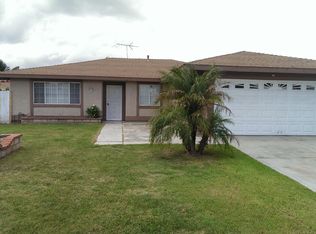 3584 Gwinnett Dr, Riverside, CA 92503