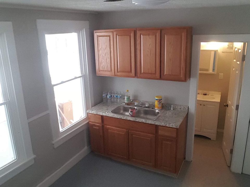 1st image of 5007 Clark Ave