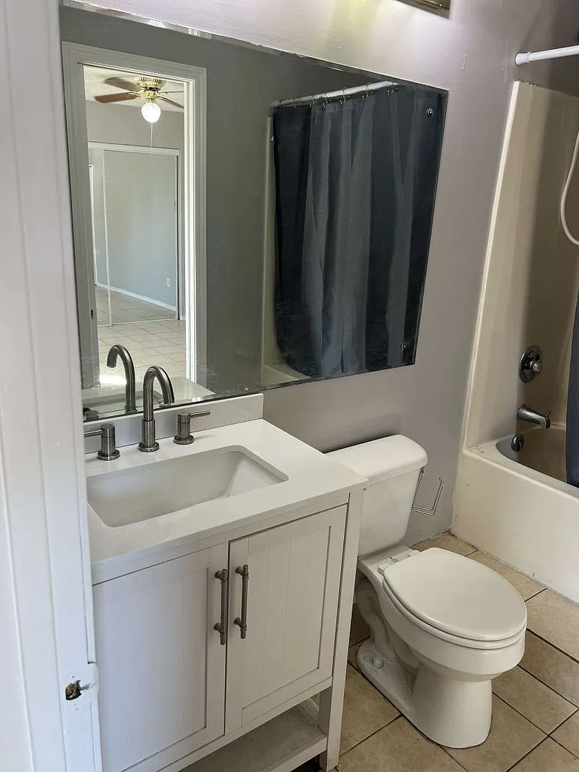 2 bedroom 1 bathroom condo! — Photo 4