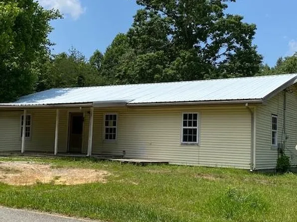 727 Besstown Rd, Beersheba Springs, TN 37305