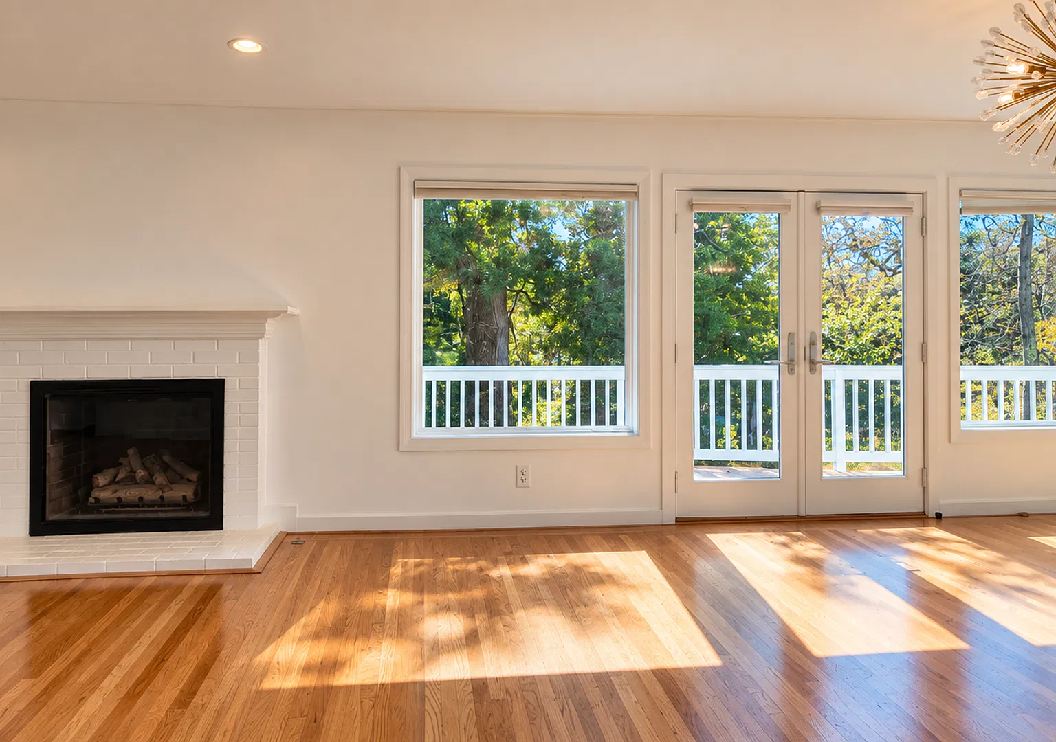 Updated Greenbrae 3x2.5 with large yard, additional office and high-end finishes throughout — Photo 3