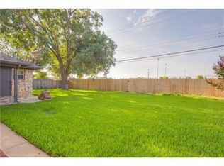 3905 Wedgworth Rd S, Fort Worth, TX 76133