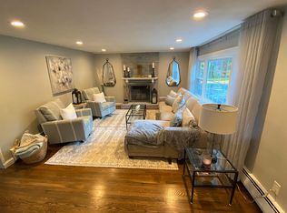 1 Michaels Rd, Lynnfield, MA 01940