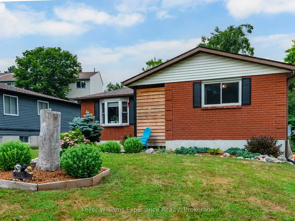 769 Pratt Ave, Midland, ON L4R 5A2