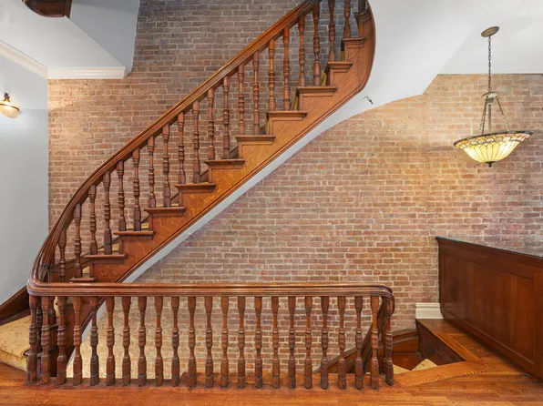 51 West 82nd Street image 6 of 14